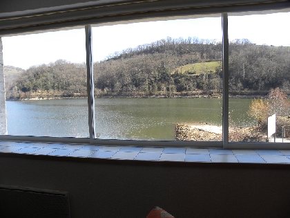 Vue sur le lac, OFFICE DE TOURISME INTERCANTONAL SAINT GENIEZ  / CAMPAGNAC