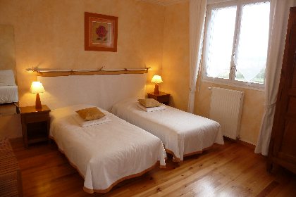 Chambre 1 gîte chez Mme Larroumets, 