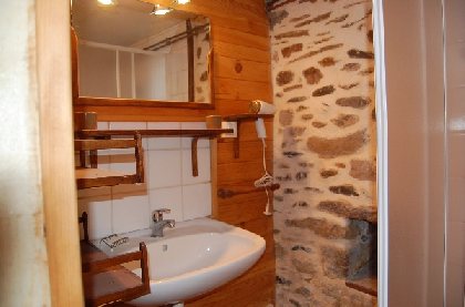 Hélène RUBI-SOUVENT, OFFICE DE TOURISME INTERCANTONAL SAINT GENIEZ  / CAMPAGNAC