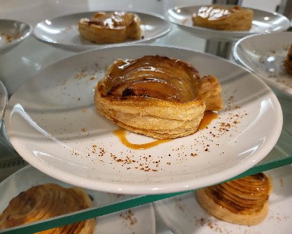 Tous nos desserts sont maison, SHS - Causse Comtal