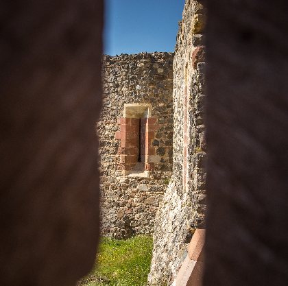 Rempart 15eme, château de Calmont d'Olt, (c) nicomphoto