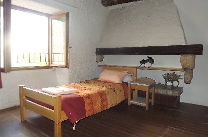 Le Hameau de Moulès (groupes) : chambbre, Le Hameau de Moulès