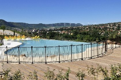 La piscine, Domaine de Saint Estève
