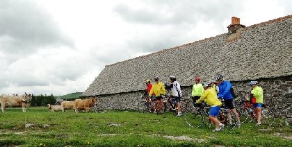 RÉSIDENCE FLEURS D'AUBRAC, OFFICE DE TOURISME DE LAGUIOLE