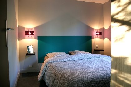 Chambre  GITE LA CERISE QUI RIT, OFFICE DE TOURISME DE MILLAU