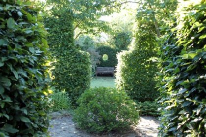 Le jardin de La Mothe (groupes), OFFICE DE TOURISME DE VILLENEUVE D'AVEYRON