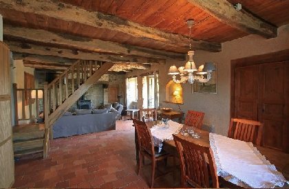Domaine de la Broutie (gîte Angèle)- salle à manger, OFFICE DE TOURISME DU PLATEAU DE MONTBAZENS