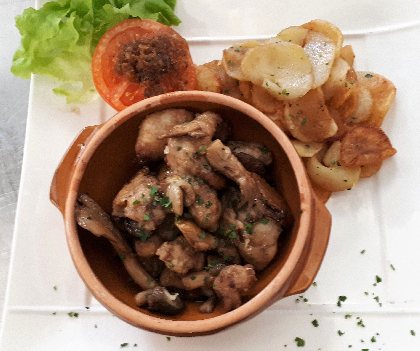 Hôtel-restaurant des Voyageurs, OFFICE DE TOURISME DE PARELOUP LEVEZOU