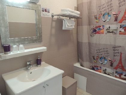 HOTEL DU COMMERCE, HOTEL DU COMMERCE