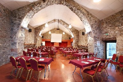 Grange Séminaire, Domaine Saint Estève (groupes)