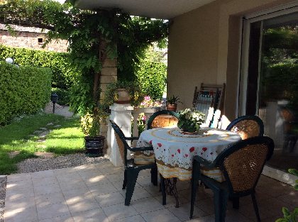 La Maison du Pèlerin - Terrasse, petit-déjeuner, 