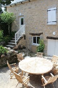 Chambres d'hôtes Les Rochers, OFFICE DE TOURISME DU CANTON D'ENTRAYGUES SUR TRUYERE