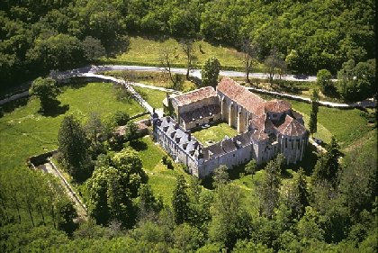 Abbaye de Beaulieu, OFFICE DE TOURISME REGIONAL DE VILLEFRANCHE DE ROUERGUE