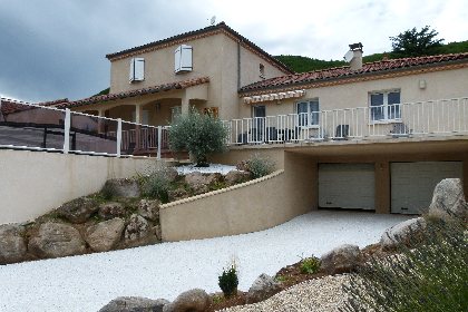 Vue d'ensemble des deux gîtes, 