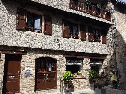 Chambres d'hôtes Lou Bellut , OT Terres d'Aveyron