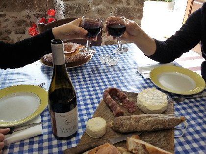  Gîte de l'Oustal cuisine, 