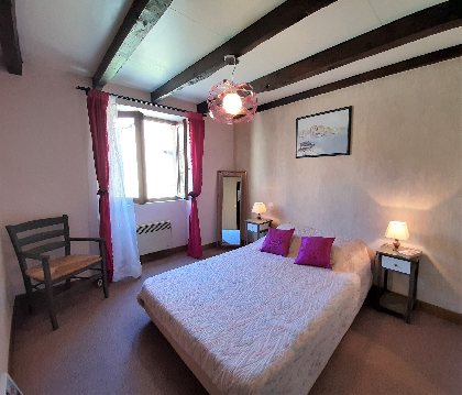 Chambre 1 Gite La Grange , OFFICE DE TOURISME de CONQUES-MARCILLAC