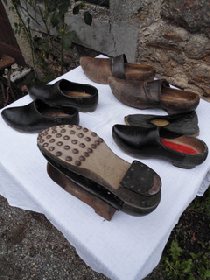 AVEYRON RANDONNEE, OFFICE DE TOURISME DE PARELOUP LEVEZOU