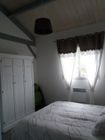 chambre avec lit en 160 , 