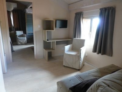 Hameau de Bouyssi : Maison l'Oustal, OFFICE DE TOURISME DU PAYS DE ROQUEFORT ET DU ST-AFFRICAIN