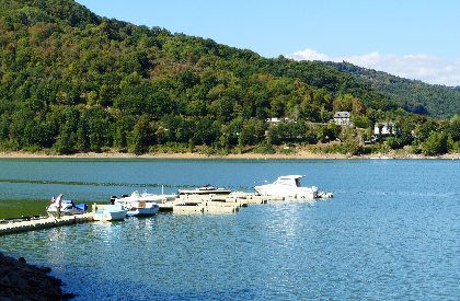 Location de pontons pour bateaux, S. Marty