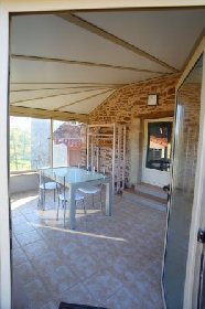 Hameau de Bouyssi : Studio véranda, OFFICE DE TOURISME DU PAYS DE ROQUEFORT ET DU ST-AFFRICAIN