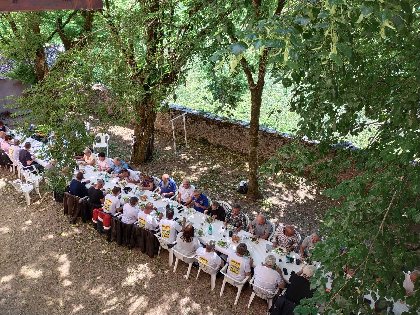 Repas sur la terrasse, La Maison de Conques