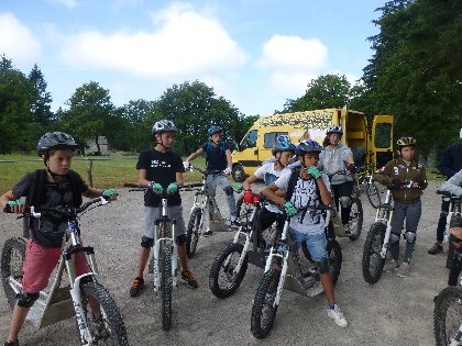 Aux portes des Monts d'Aubrac (groupes), Village de Vacances Aux Portes des Monts d'Aubrac