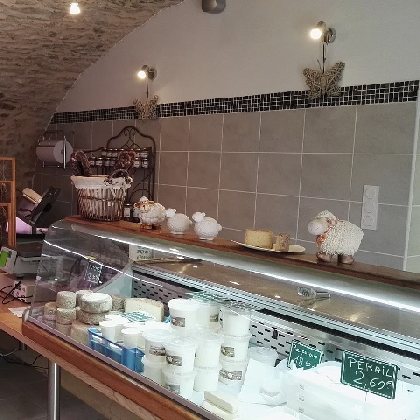 La ferme d'Ambias, OFFICE DE TOURISME LARZAC VALLEES