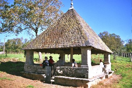 Oratoire de Romette, SYNDICAT D'INITIATIVE DE LA SALVETAT PEYRALES AVEYRON SEGALA VIAUR