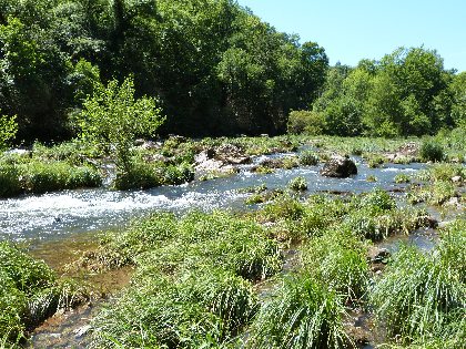 Le pont du Cayla à La Bastide l'Evêque, OFFICE DE TOURISME AVEYRON SEGALA