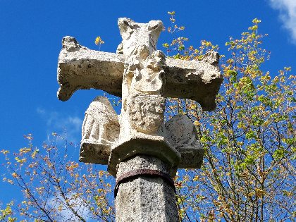 Croix de Bleyssol à Vabre-Tizac, OFFICE DE TOURISME AVEYRON SEGALA