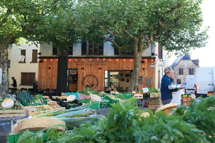 Marché de producteurs les mardis , OFFICE DE TOURISME DU PAYS RIGNACOIS