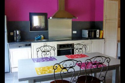 coin cuisine, OFFICE DE TOURISME DE VILLENEUVE D'AVEYRON