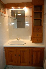 Salle de bain (baignoire) de La Casalissa, le WC est séparé, Caroline Wittwer