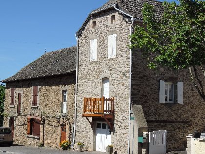 Visitez La Salvetat Peyralès, SYNDICAT D'INITIATIVE DE LA SALVETAT PEYRALES AVEYRON SEGALA VIAUR