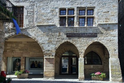 Galerie Jean-Marie Périer, OFFICE DE TOURISME DE VILLENEUVE D'AVEYRON