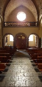 Basilique Notre Dame de Ceignac - allée centrale, OT Pays Ségali ISSALIS Edith