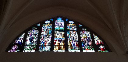 Basilique Notre Dame de Ceignac - vitrail, OT Pays Ségali ISSALIS Edith