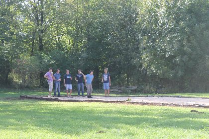 Le terrain de pétanque, Mr et Mme BESSIERE