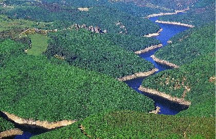 Cyclotourisme : Les vallées de la Truyère et du Lot, 