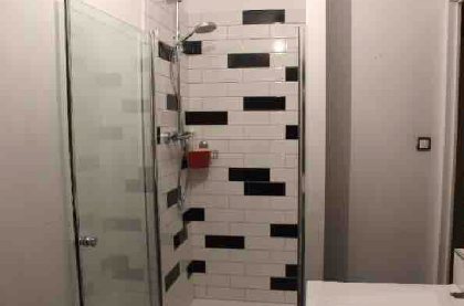 Douche spacieuse 80/80, MOUYSSET Bruno