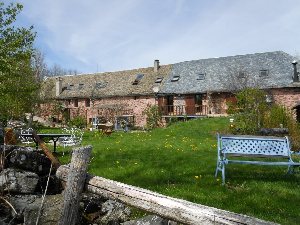 Gîte Les Mazes - Pierre et Thérèse Brousse (groupes), Office de Tourisme des Causses à l'Aubrac