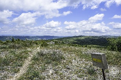 Randonnée Le Trail, OFFICE DE TOURISME LARZAC VALLEES