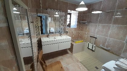 Salle de bain, Gîte de Brocca
