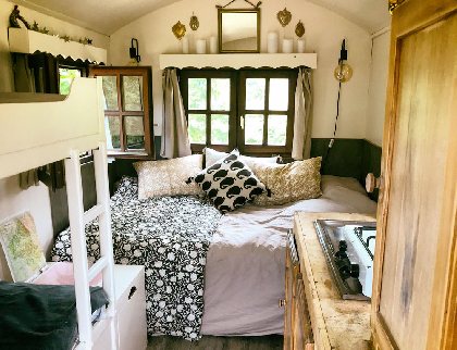 Les Esprits Sauvages - Roulotte, 