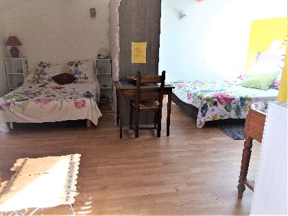 Côté lit 140, Chez Irène