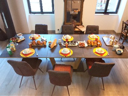 Petit déjeuner complet et copieux, Chez Irène