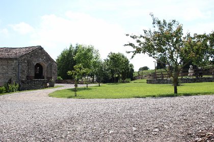 Domaine de Nougayrolles : Gîte Les Hortensias, © 2013-2018 Domaine de Nougayrolles