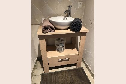 SDB chambre divine , https://domainealcapies.com/